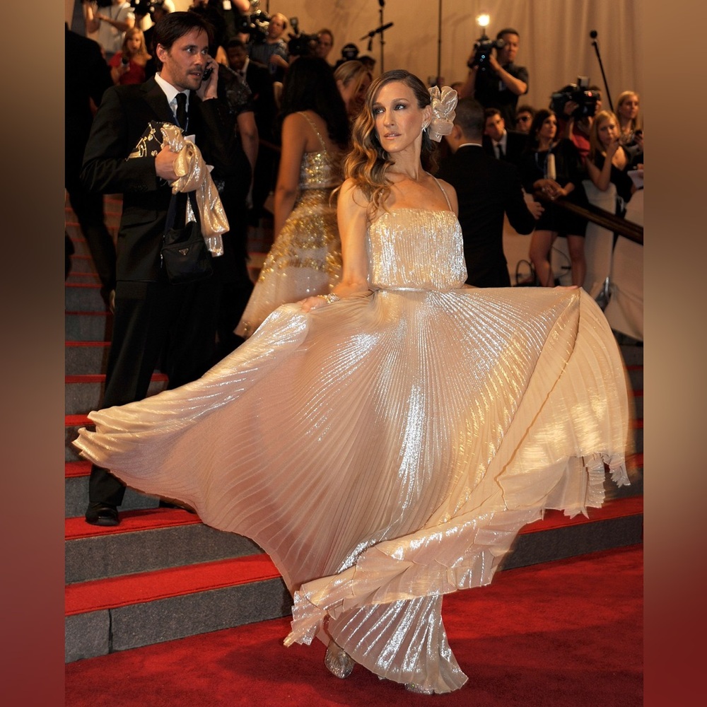 Halston Heritage Pleated Gown ASO Sarah Jessica Parker Met Gala 2010
